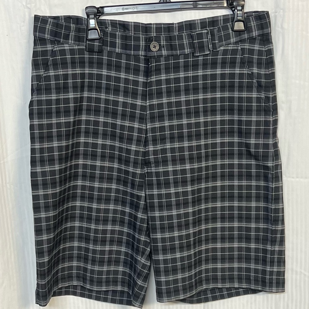 Under Armour Hybrid Shorts